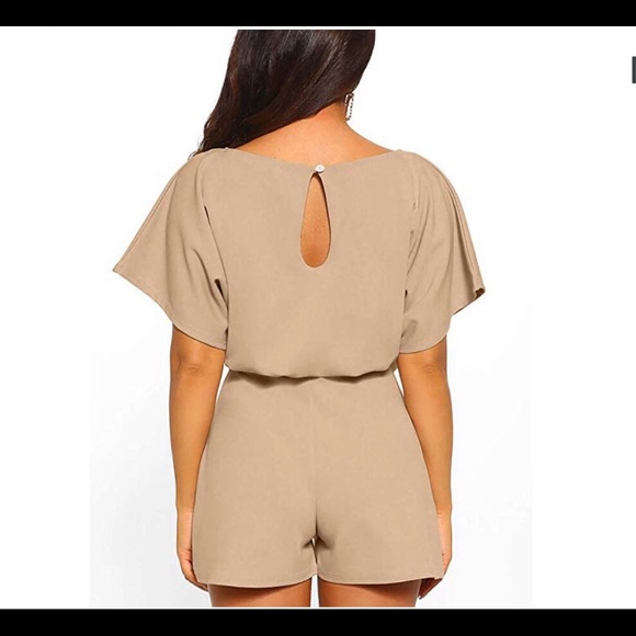 NWOT Khaki color casual jumpsuit romper - Picture 2 of 4